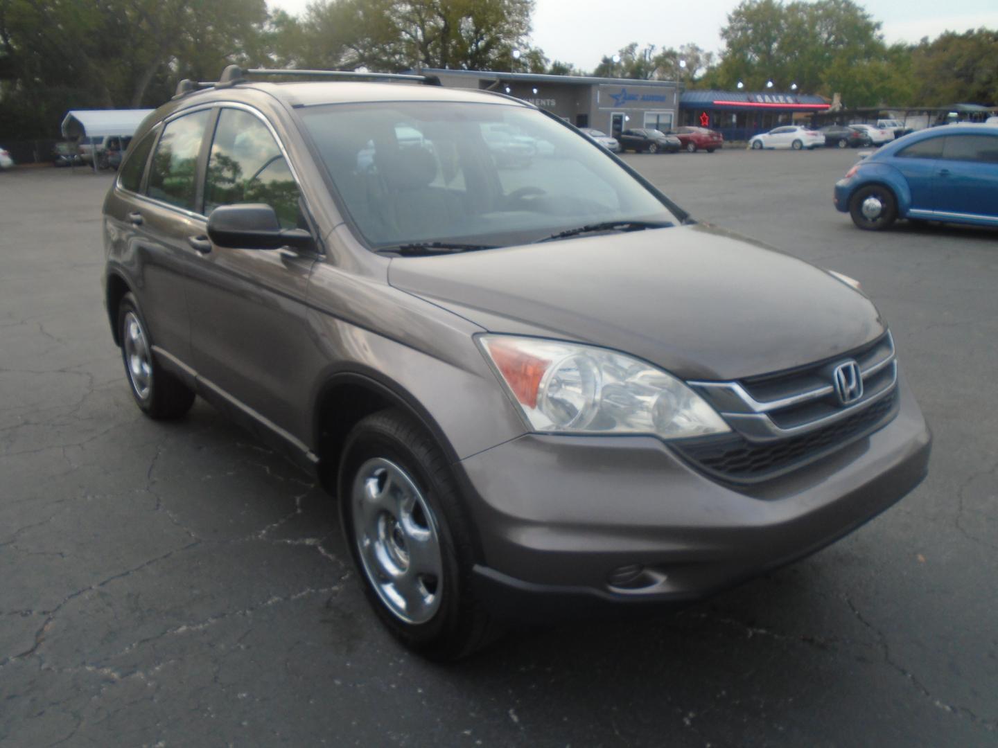 2011 GRAY HONDA CR-V (3CZRE3H34BG) with an L4 2.4L engine, CVT transmission, located at 6112 N Florida Avenue, Tampa, FL, 33604, (888) 521-5131, 27.954929, -82.459534 - Photo#2